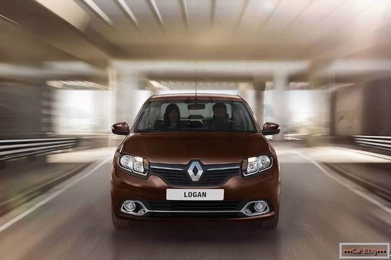 Voiture neuve Renault Logan 2014