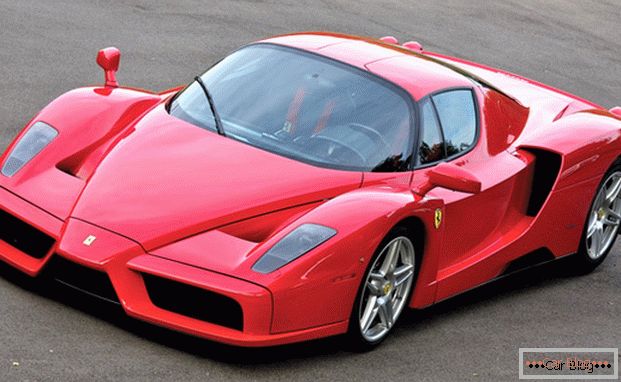 Voiture Ferrari Enzo