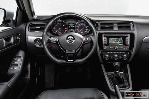 À l'intérieur d'une Volkswagen Jetta