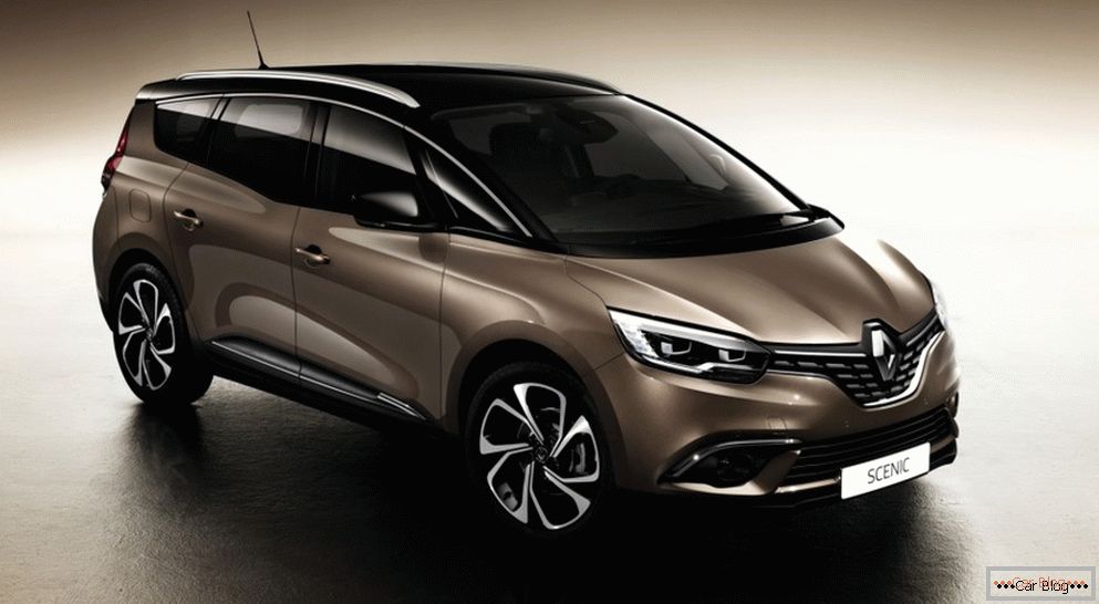 Французы провели презентацию нового Renault Grand Scénique
