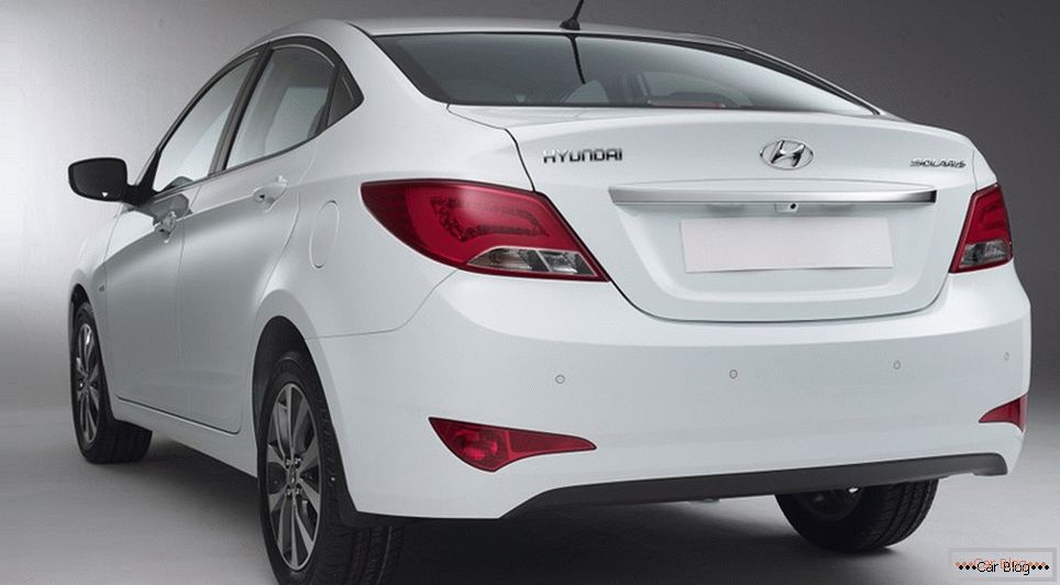 Hyundai Solaris 2015 et ix35 можно купetть со скetдкой до конца августа