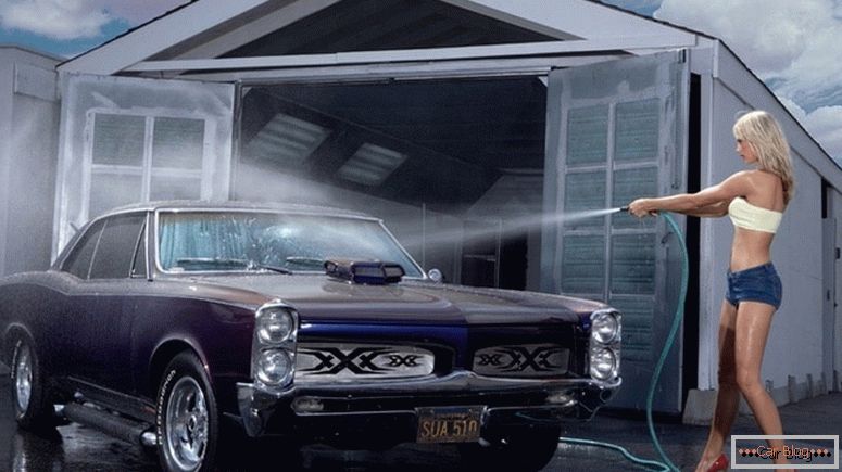 Comment laver une voiture avec un tuyau