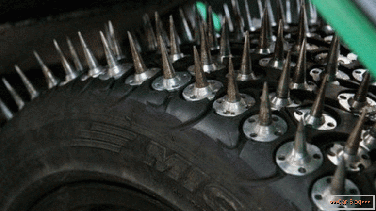 est-il préférable de choisir des pneus hiver sans crampons