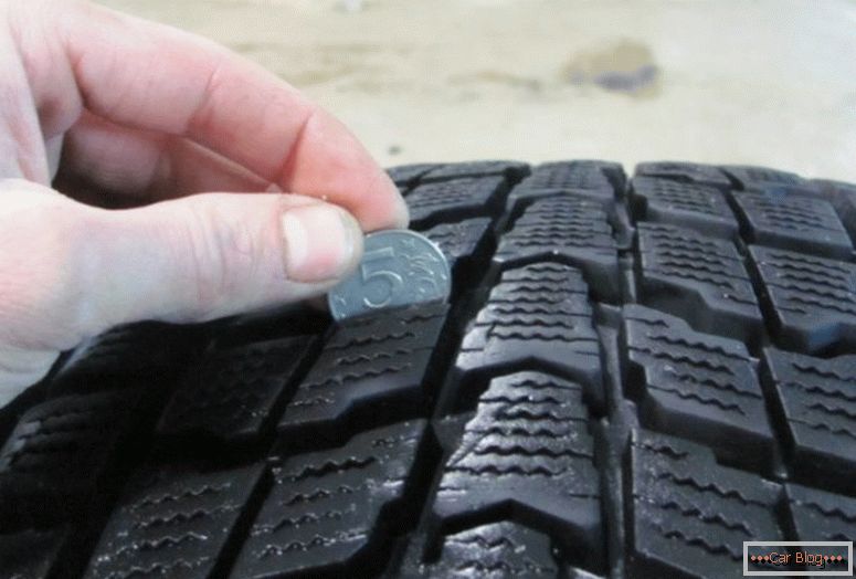 Économies lors de l'achat de pneus pour l'hiver