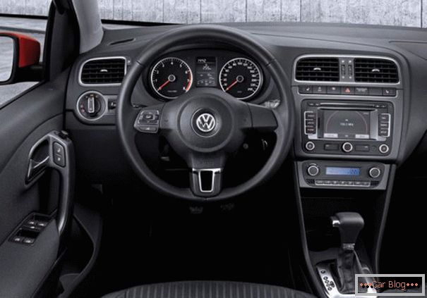 À l'intérieur de la Volkswagen Polo se trouve une finition de très haute qualité des sièges.