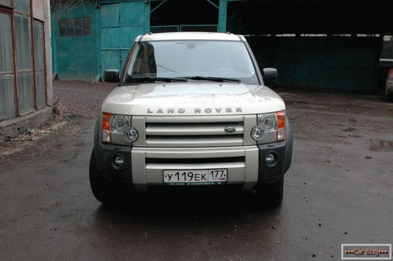 Land Rover Discovery 3 2009 hors route
