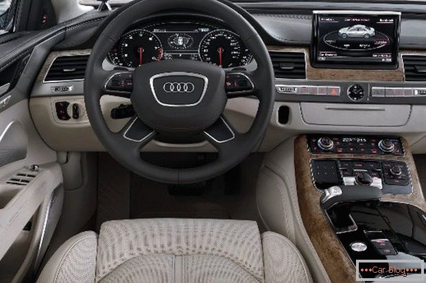 L'un des systèmes audio de la plus haute qualité installés dans la voiture Audi A8