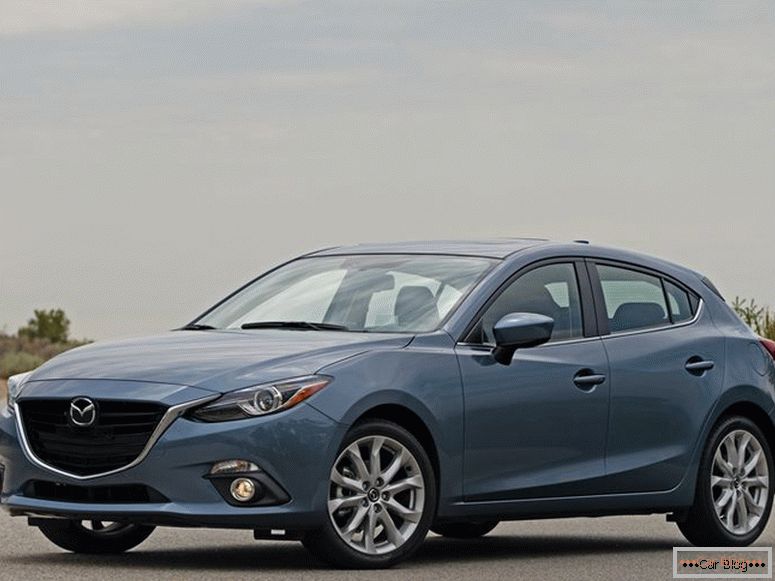 Mazda 3 bm frais d'entretien de voiture