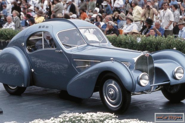 Автомобиль Bugatti Type 57SC Atlantique