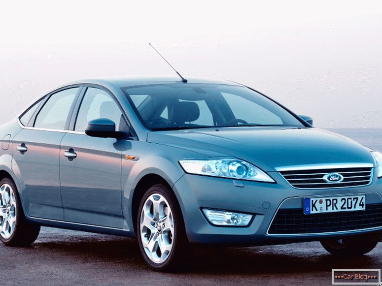 Ford Mondeo 2014 berline