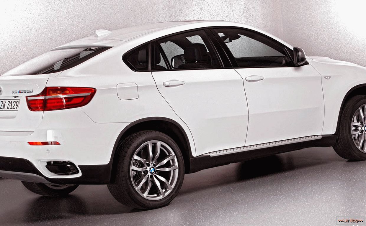 BMW x6 blanc
