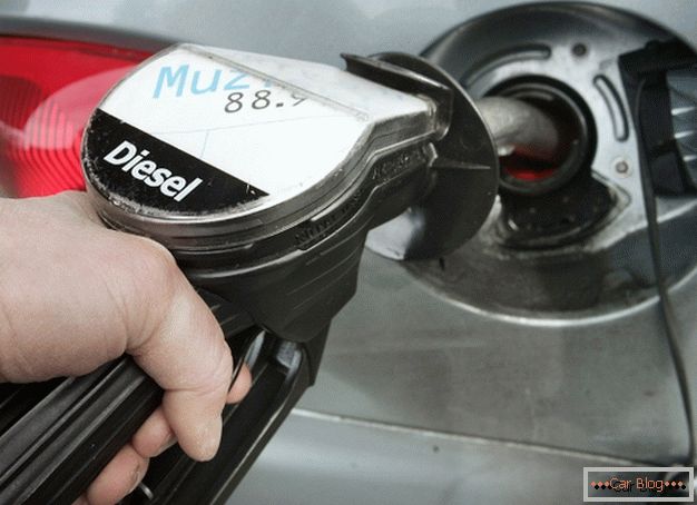 Il existe des cas de substitution de fluide de carburant diesel de basse qualité