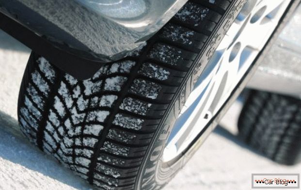 Caractéristiques des pneus d'hiver