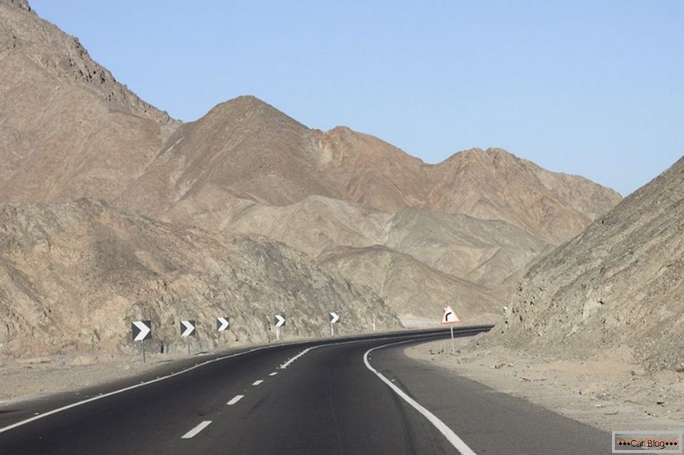 L'autoroute Louxor Hurghat fourmille de bandits