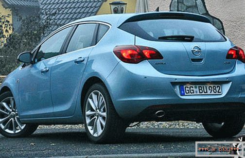 Opel Astra Clairance