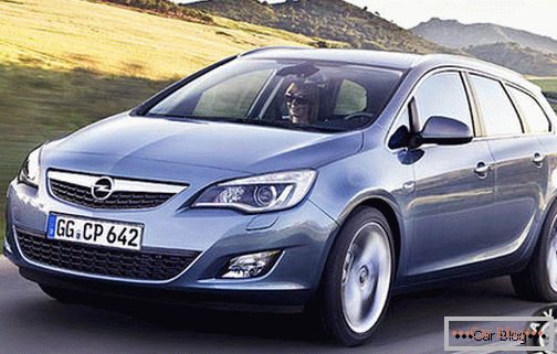 Dédouanement des wagons Opel Astra