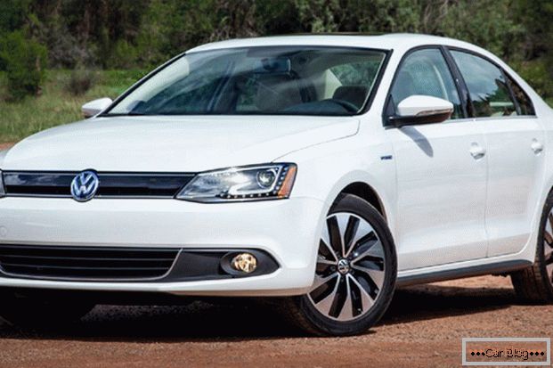 Apparence автомобиля Volkswagen Jetta говорит о том, что перед нами настоящий «немец»