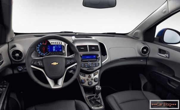 Dans la cabine Chevrolet Aveo реализованы многие дизайнерские решения