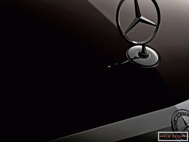 Les voitures Mercedes ont toujours été prestigieuses et parmi les plus chères.