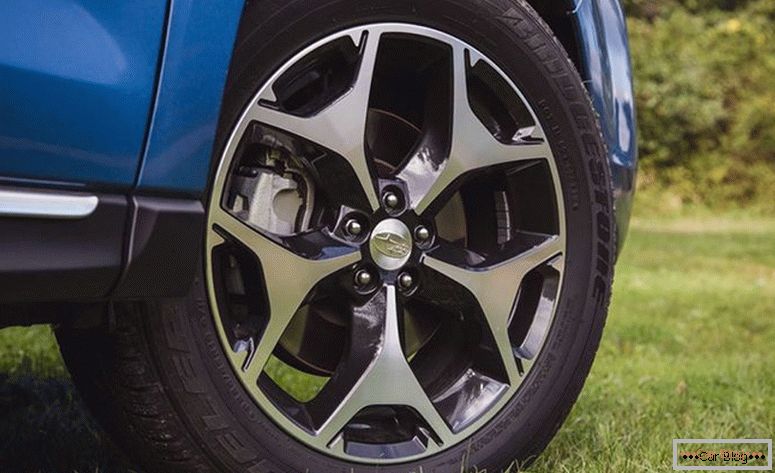 roue Subaru Forester 2016