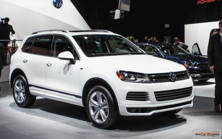 Nouvelle Volkswagen Touareg 2015 года